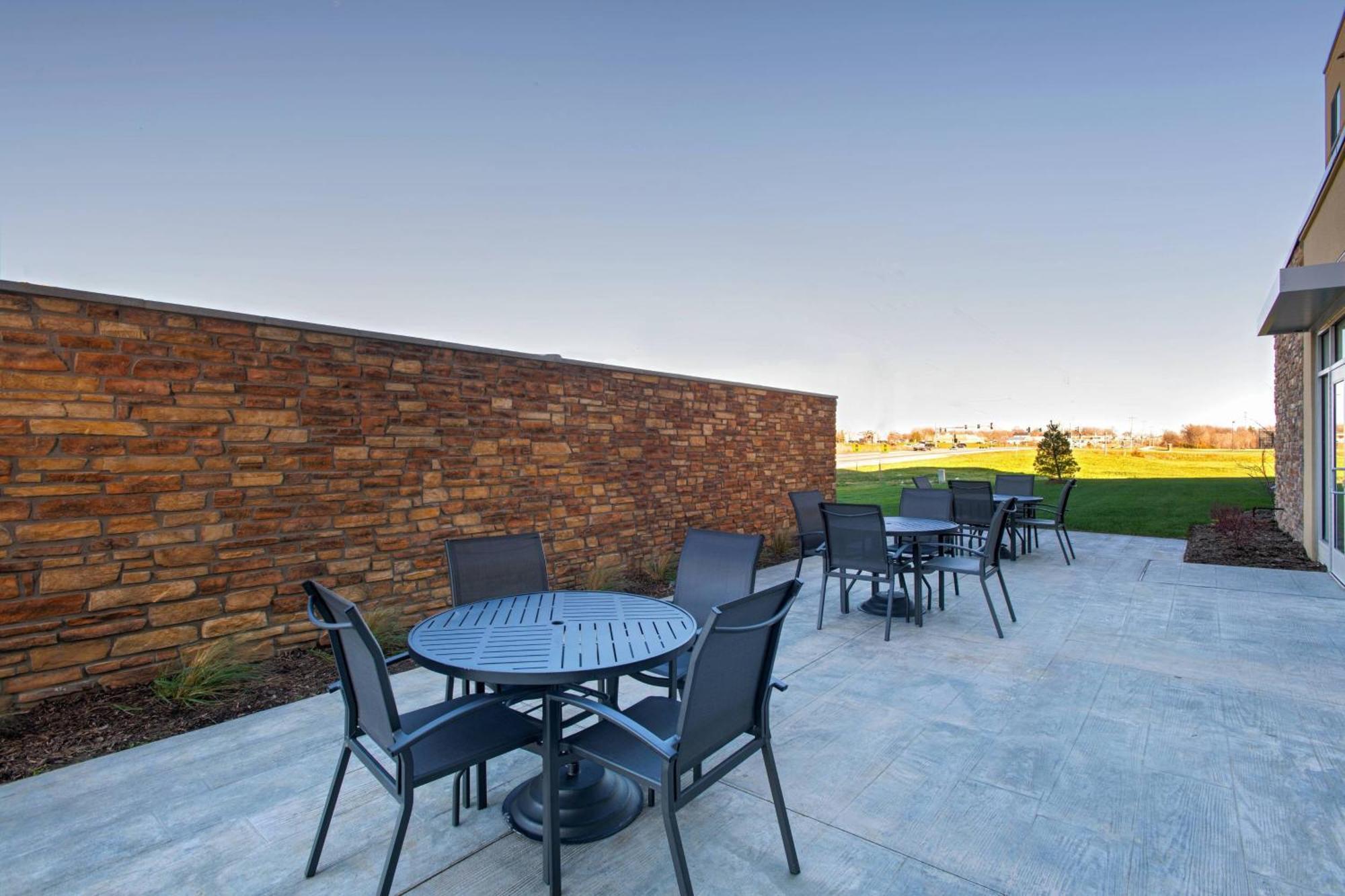 Fairfield Inn & Suites By Marriott Oskaloosa المظهر الخارجي الصورة